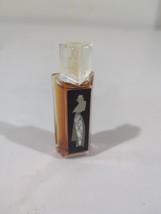Givenchy Hot Couture Mini Eau De Parfum Vintage Splash (5mL) - $16.82