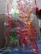Crazy Straws,24 Pcs Silly Straws for Kids &amp;Adults,Reusable Plastic Loop ... - £6.20 GBP