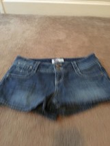So Women&#39;s Juniors Blue Jean Mini Shorts Zip &amp;* Button Pockets Size 7 - £26.75 GBP