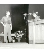 1954 Real Photo The Florist Shop Play Theater Union Officers Pennsylvani... - €34,10 EUR