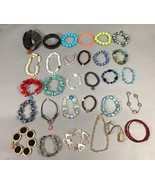 Lot Of 30 Vintage Women’s Bracelets Costume Jewelry - €17,12 EUR