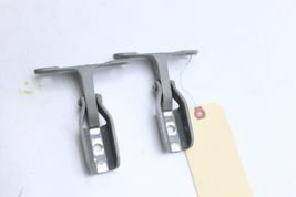 07-13 BMW X5 E70 TRUNK LOWER HINGE SUPPORTS PAIR Q3863 image 8