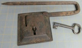 Rare Antique 1700&#39;s -1800&#39;s Large Wrought Iron Padlock With Key Works Great - £420.82 GBP