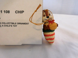 Disney Grolier Christmas Magic Ornament Chip 26231 108 With Box - £9.34 GBP