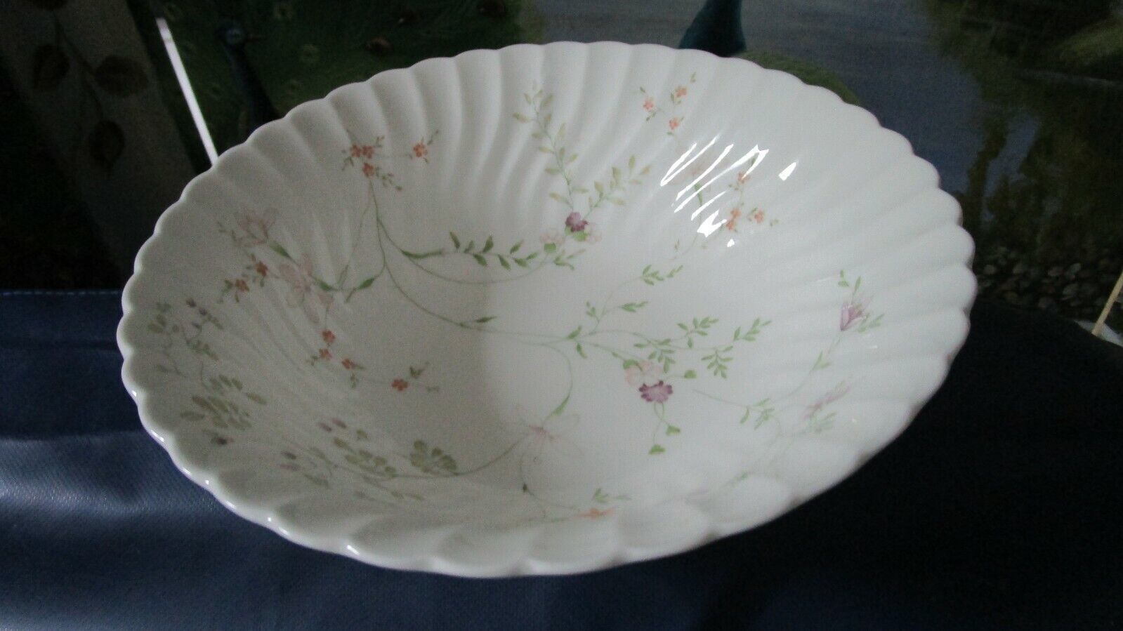 Primary image for WEDGWOOD ENGLAND CAMPION CHINA BOWL, OVAL AND ROUND BOWL PICK 1