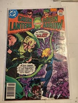 Green Lantern #98 Signed By Writter Dennis O'neil 1977 Dc Comics - £10.28 GBP