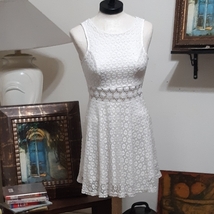 Womens White lacy knit dress halter top style IRIS sz M - $38.00