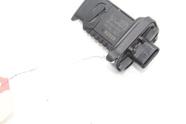 BMW 7602038 F22 F30 F32 F34 MAF AIR FLOW METER SENSOR E6195 image 3