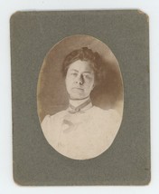 Antique Circa 1880s 4x5 in Cabinet Card Lovely Older Woman Wearing White Dress - £7.52 GBP
