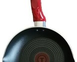 T-FAL RED ~ 10.5 Frying Pan w/Pouring Spouts ~ Non-Stick Thermo-Spot Tec... - £26.16 GBP