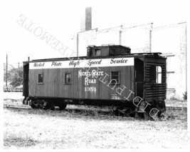 Nickel Plate Road NKP 1354 Caboose Way Car Indianapolis IND 1966 Photo - £19.34 GBP