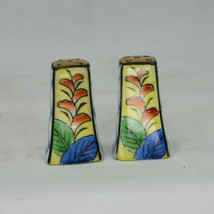 Vintage Set Of Small Porcelain Colorful Tower Shape Salt And Pepper Shakers  - £11.11 GBP