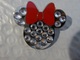 Disney Trading Spille 117181 Minnie Mouse - Ingioiellato Icon Con Rosso Fiocco - £7.58 GBP