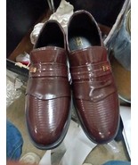 Men&#39;s Burgendy Patent Leather  Formal, Dress Shoes Size ,  9.5,      9142 - $26.05 CAD