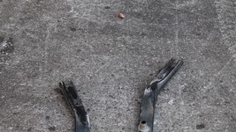 05-09 Ford Mustang Convertible Rear Body Frame Support Bar Brace Bracket Set L&R image 4