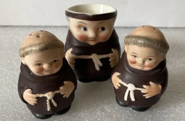 Vintage Friar Tuck Monks Salt &amp; Pepper Shakers Goebel Hummel W. Germany 2.5in - £22.41 GBP