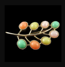 Sarah Coventry Candy Lane Pastel Cabochon Leaf  Brooch Pin Classic 70s - £12.76 GBP