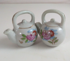 Vintage Floral Teapot Ceramic Salt &amp; Pepper Shakers Japan - €8,26 EUR
