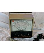 B &amp; K Dynascan Model 177 VTVM Vacuum Tube Volt Meter Vintage Powers On 5... - $1,895.16 MXN