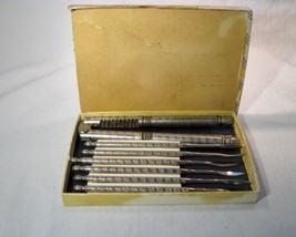 Vintage HMQ Nutcracker Set K762 - £26.41 GBP