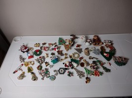 Lot Of Over 60 Christmas Pins And Brooches - £63.75 GBP