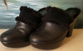 Tommy Hilfiger Black Mule Clogs Suede Faux Fur Sz 9.5,  4&quot; heel - £11.70 GBP
