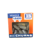 Britains Herald # 1740 9 Milk Churns unpainted plastic  Vehicle Loads New - $301.55 MXN