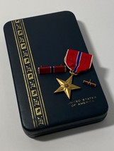 Bronze Star Medal, (Bsm), Ribbon, Lapel Pin, In Original Issue Case, Hallmarked - £31.24 GBP