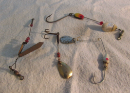 4 Old Vintage  Fishing BEADED  ROOSTER TAIL COPPER Topwater fishing Lures H - £17.92 GBP