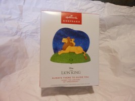 Hallmark Keepsake &quot;The Lion King&quot; 2024 Light &amp; Sound Ornament NEW 30th A... - $231.44 MXN