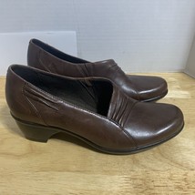 Clarks Shoes Women&#39;s Size 8.5M Brown Leather - Comfortable - Clean - $21.46