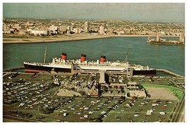 Cunard Line R M S Queen Mary at Long Beach Harbor CA postcard 1970s - £6.29 GBP