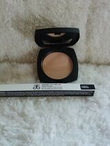 Arbonne Sheer Pressed Powder Mirrored Compact MEDIUM New With Carbon Eye... - $137.19