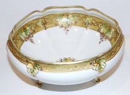 Exquisite Vintage Nippon Porcelain Leaves &amp; Grapes Gold 3-FOOTED 7 3/8&quot; Bowl - £90.02 GBP