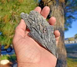 Large Raw BLACK KYANITE Blades Fans * 3-4&quot; Size * Natural Black Gemstone Brazil - £5.40 GBP