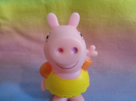 Peppa Pig Family Peppa Squirt Rubber Bath Toy Figure - as is - $2.51