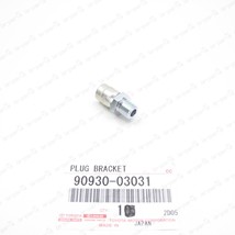 NEW GENUINE TOYOTA  PLUG, BREATHER (FOR REAR AXLE HOUSING) 90930-03031 - $12.63
