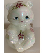 Fenton Bear Uranium Opal Iridescent Hand Painted by M Young Flowers Pink... - €58,25 EUR