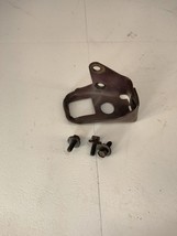 1982 Chevette Hatch Latch and Bolts OEM - $558.56 MXN