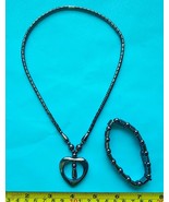 Hematite pendant necklace &amp; bracelet heart  Philippine made souvenir - €20,41 EUR