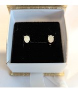 Natural  Opal Stud Earrings 925  Sterling Silver 7mm x 5mm - $934.31 MXN