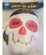 Light-Up Mask Pirate Halloween upc 639277787514 - $393.48 MXN