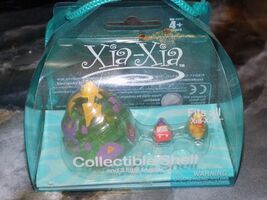 Xia-Xia Green w/ Designs Collectible Shell W/2 Little Friends (DUCK/TRUC... - $16.20