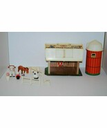 Vintage Fisher Price Play Family Farm #915 Little People Silo Wooden 196... - $962.42 MXN