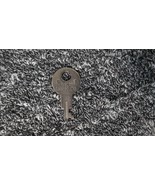 Crest Lock Company Inc Key  #73 Vintage USA - $169.57 MXN