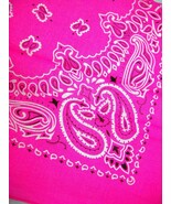 BRIGHT CLASSIC PAISLEY HOT BRIGHT PINK BANDANA HEAD WRAP SCARF HANKERCHIEF - $5.60 CAD