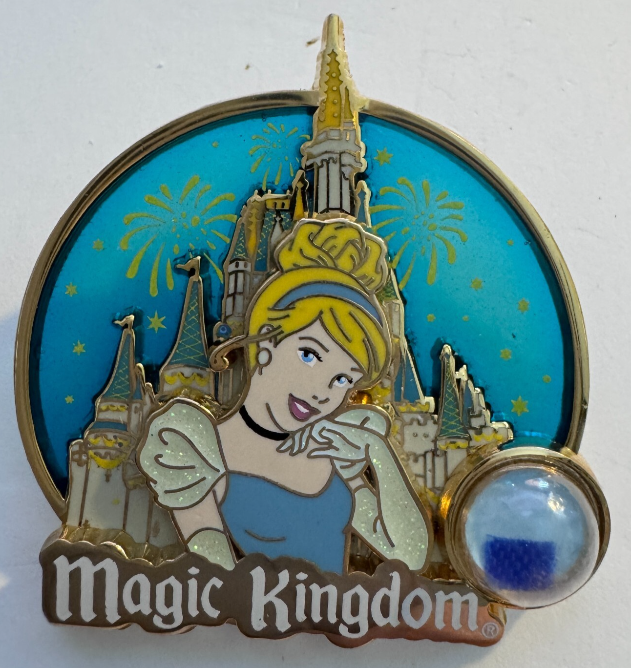 Disney World Piece of History Cinderella Castle Magic Kingdom 2016 LE150... - $64.34