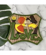Vintage 70s Love Ceramic Wall Hanging Decor Kissing People Green Floral ... - €25,38 EUR