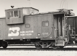 Burlington Northern Railroad BN #10116 Caboose Train B&amp;W Photo Alliance NE 1983 - £9.70 GBP