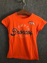 4her by Carl Banks Denver Broncos T-Shirt Womens Size M Orange Short Sleeve - £6.98 GBP